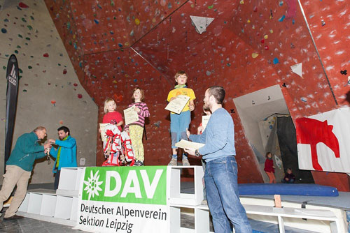 Siegerehrung in Leipzig (Foto: DAV Sektion Leipzig) Siegerehrung in Leipzig (Foto: DAV Sektion Leipzig)