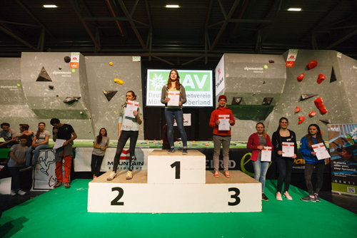 Der 8. CLIMB FREE ist Geschichte - Lokalmathadorin Tabitha Eckfeldt gewann den ersten Oberlandcup 2016 bei den Damen; Foto: Marco Kost